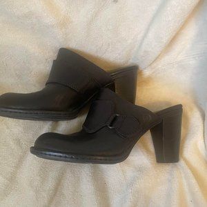 EUC Born Susie Premium Black Full Grain Leather Mule Clog Size 7